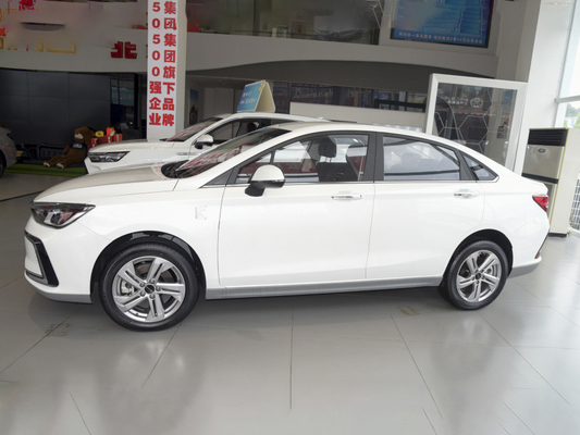 BAIC EU5 অটো প্যাসেঞ্জার ভেহিকেল 8 স্পিড হাই পাওয়ার লাক্সারি সংস্করণ সেডান কার