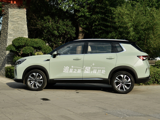 CVT 1.5T 108kw সহ SAIC-GM-Wuling পেট্রোল কমপ্যাক্ট SUV গাড়ি