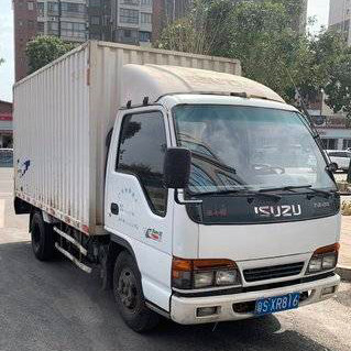 Isuzu ব্যবহৃত কার্গো ট্রাক 90hp 4x2 মডেল বছর 2012 ইউরো 3