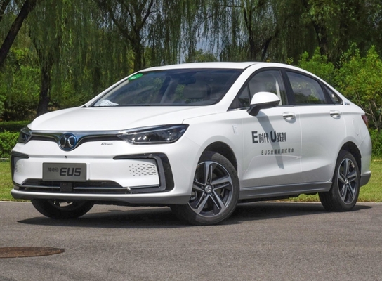 Sedan EU5 R500 ইন্টেলিজেন্ট লং রেঞ্জ Baic ইলেকট্রিক কার 416km রেঞ্জ