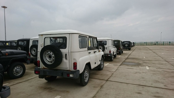 5 স্পিড ম্যানুয়াল 4 হুইল ড্রাইভ UAZ হান্টার ব্যবহৃত মোটর যান 2.7L 128HP
