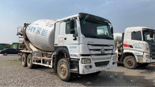 14m3 Sinotruk কংক্রিট মিক্সার ব্যবহৃত হেভি ডিউটি ​​ট্রাক ইউরো 4 340HP