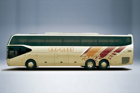 Yutong কোচ 13.7m বিলাসবহুল কোচ বাস 375HP শীর্ষ গতি 125km/H